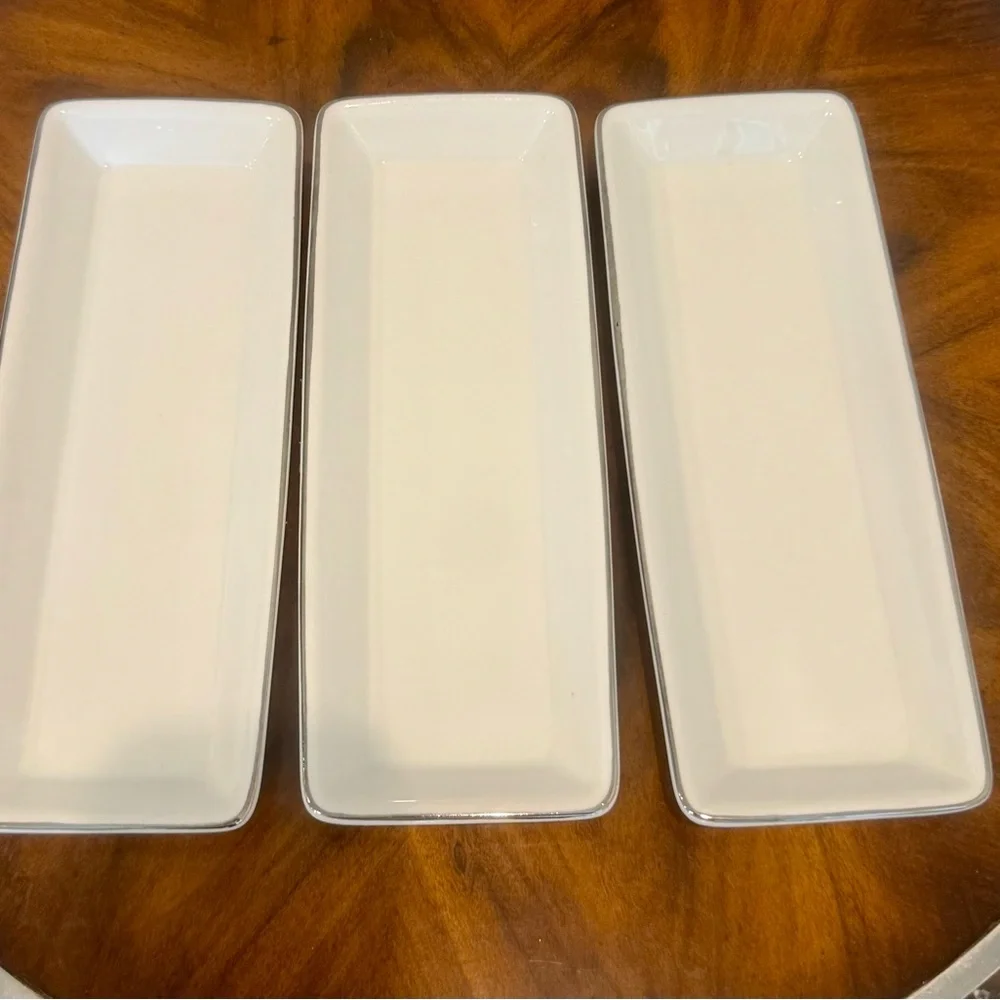 3 Towle Silversmiths Fine Bone China White Rectangular Serving Platters - Picture 3 of 7